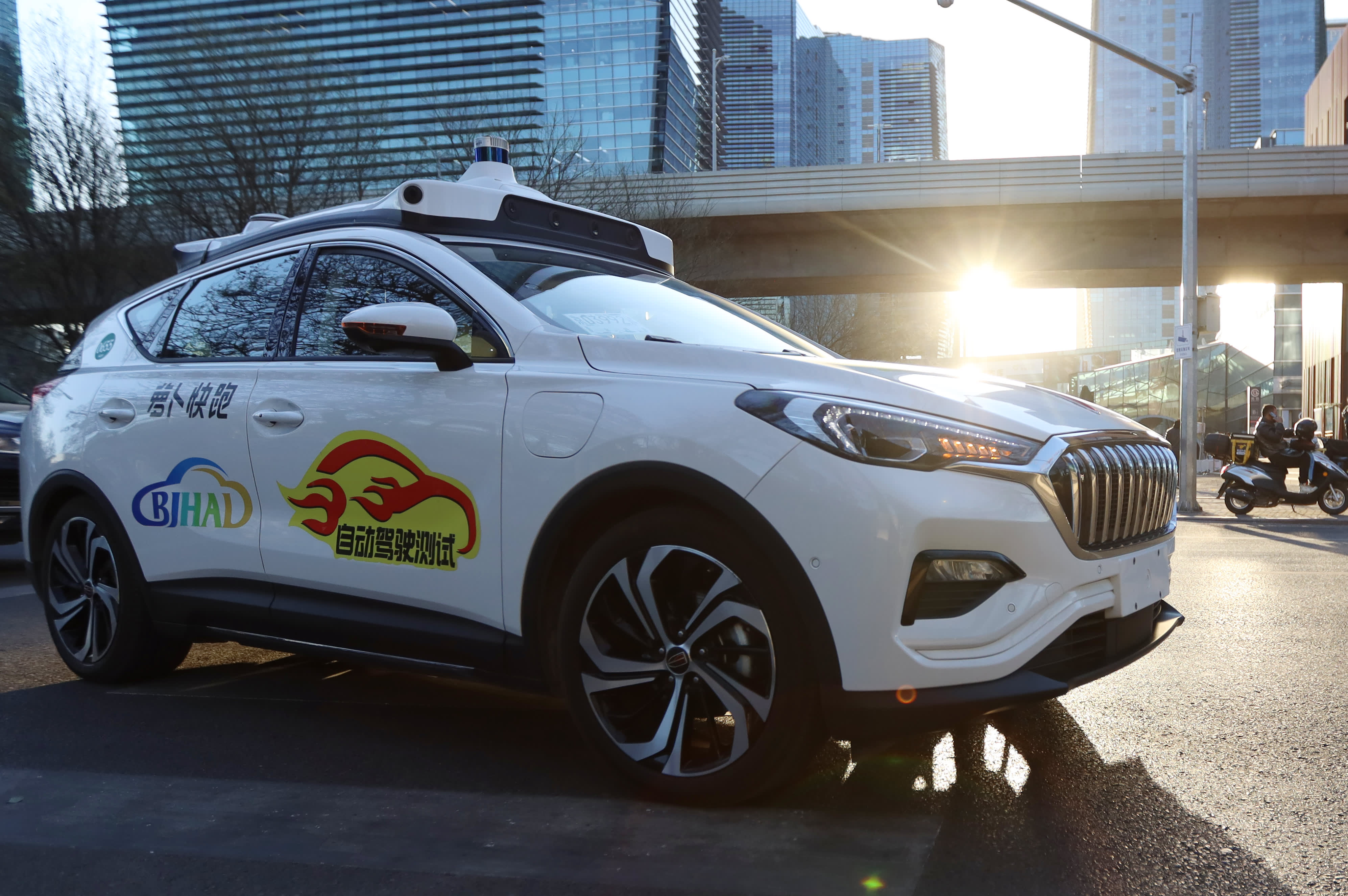 UBS says self-driving cars could become a $100bn market in China - and names stocks to play it