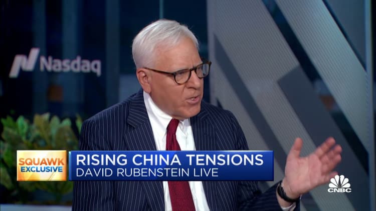 Kina er blevet et mere kompliceret sted at investere, siger David Rubenstein