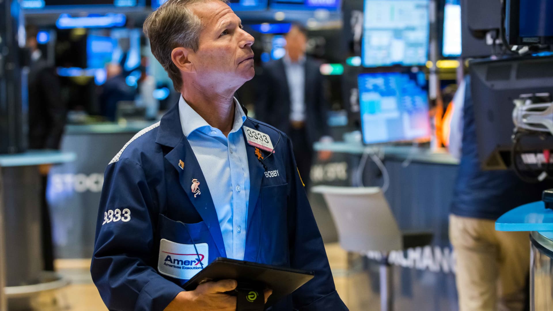Stock futures rise after S&P 500, Dow close at lowest levels since 2020
