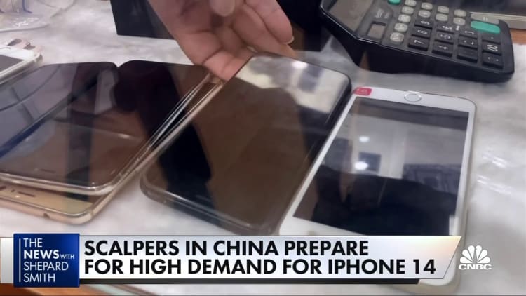 iPhone 14 en alta demanda en el mercado gris de China