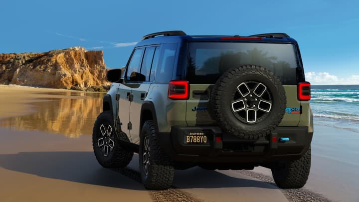 Jeep announces all-electric Wrangler-inspired SUV, new EVs by 2025
