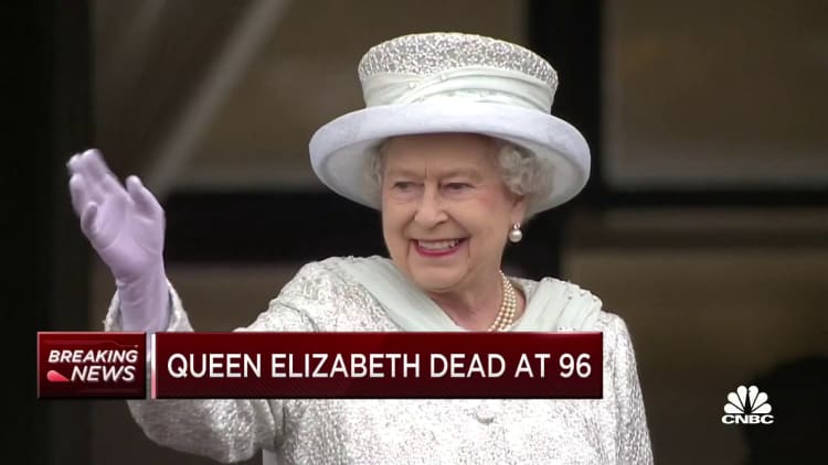 Queen Elizabeth II dies at age 96 as Great Britain's longest-serving monarch
