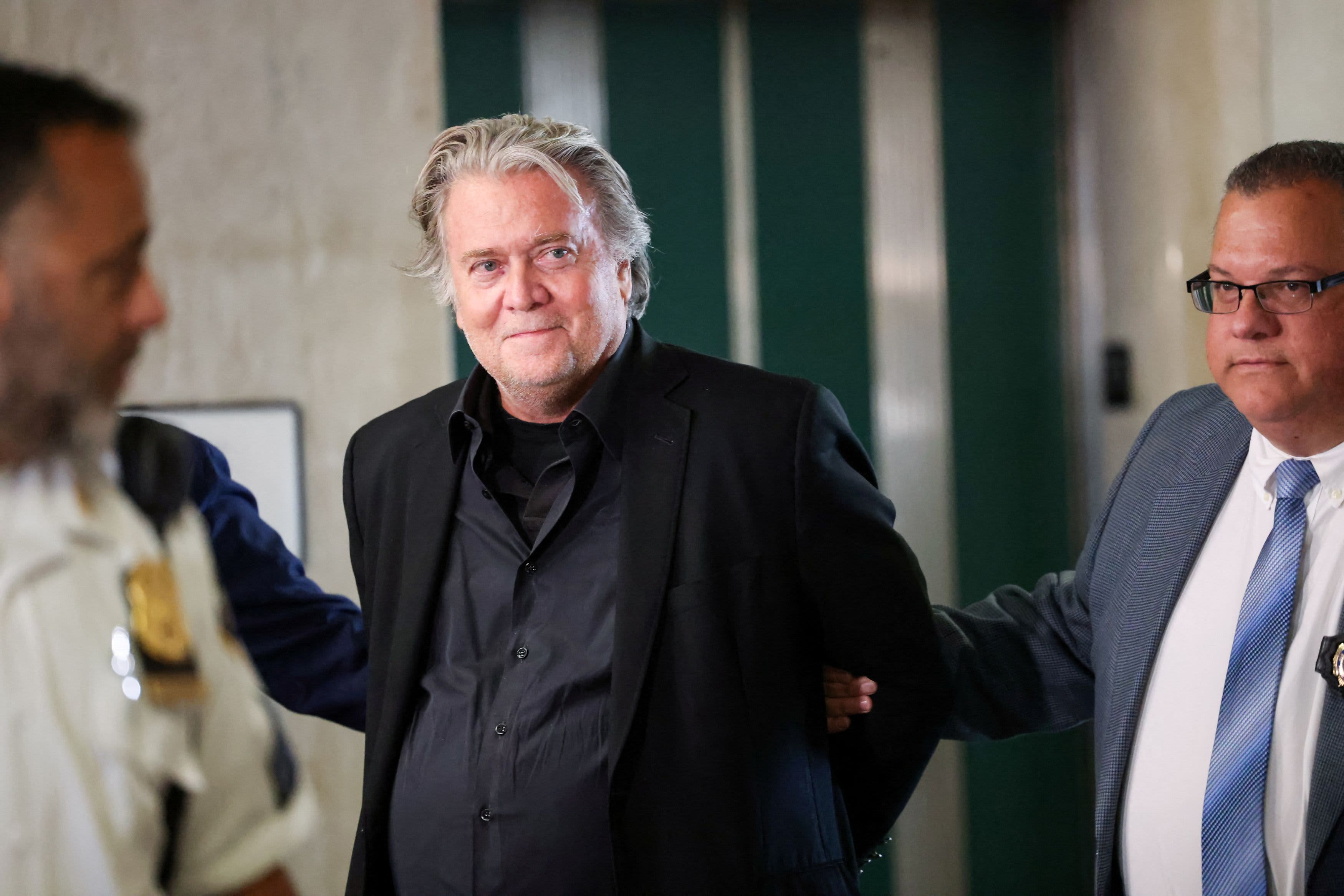 Steve Bannon: Donald Trump aide charged in border wall scam