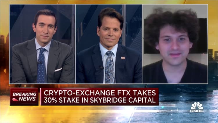Crypto-exchange FTX takes 30% stake in Anthony Scaramucci's SkyBridge Capital