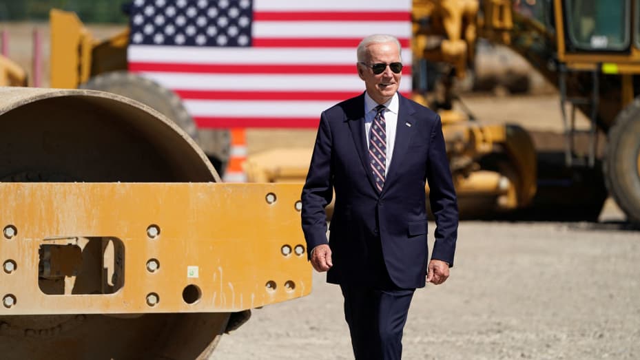U.S. President Joe Biden attends the groundbreaking of the new Intel semiconductor manufacturing facility in New Albany, Ohio, September 9, 2022.