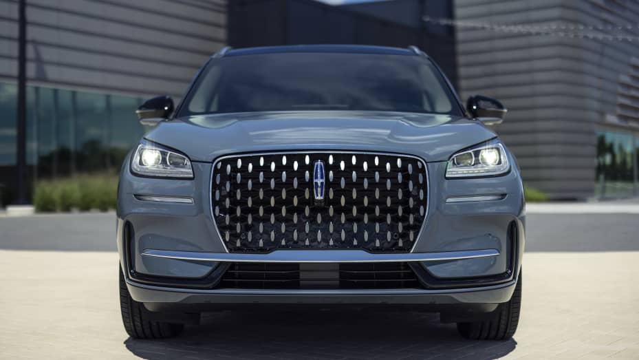 2023 Lincoln Corsair Grand Touring plug-in hybrid electric vehicle