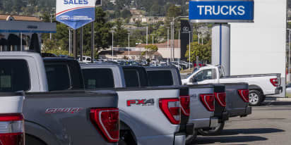 Ford's October sales slide 10% amid supply chain issues