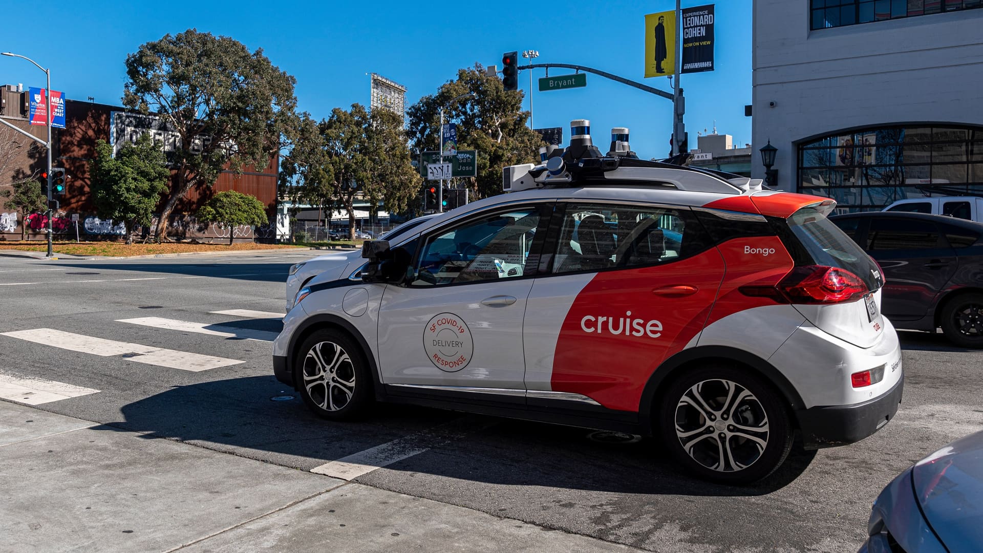 U.S. safety regulators probe GM’s Cruise self-driving cars