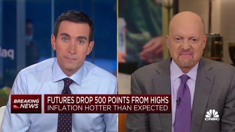 Jim Cramer reacts to August's key inflation report: I'm looking at futures and say 'buy'