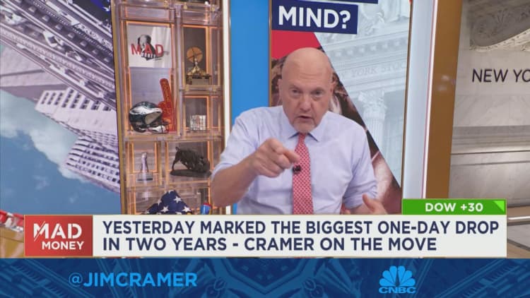 Jim Cramer, Wall Street'in 'şimdi çıkma zamanı' çağrılarını durdurması gerektiğini söyledi