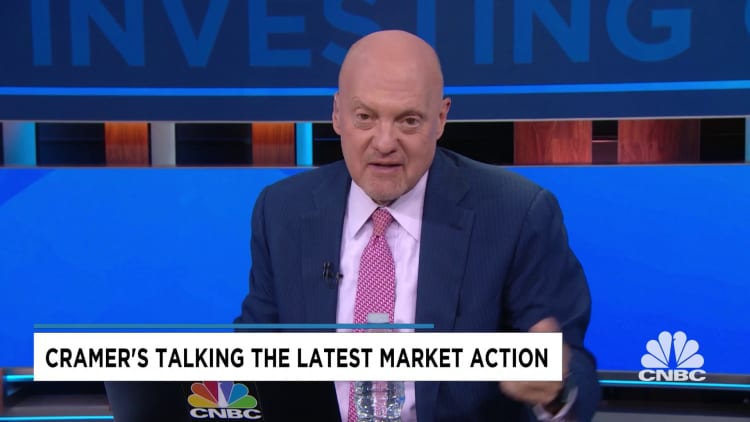 Cramer explains why he recently bought 2-year Treasurys with his personal money