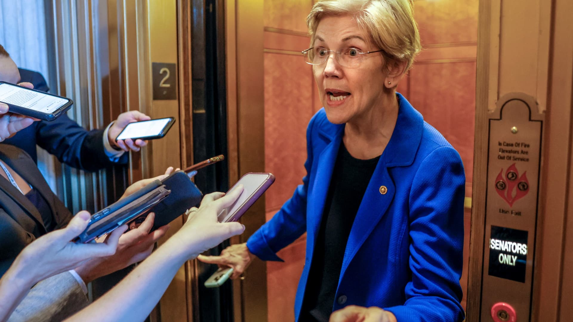 Warren unveils bill to repeal Trump-era lender deregulation she claims led to SVB, Signature collapses