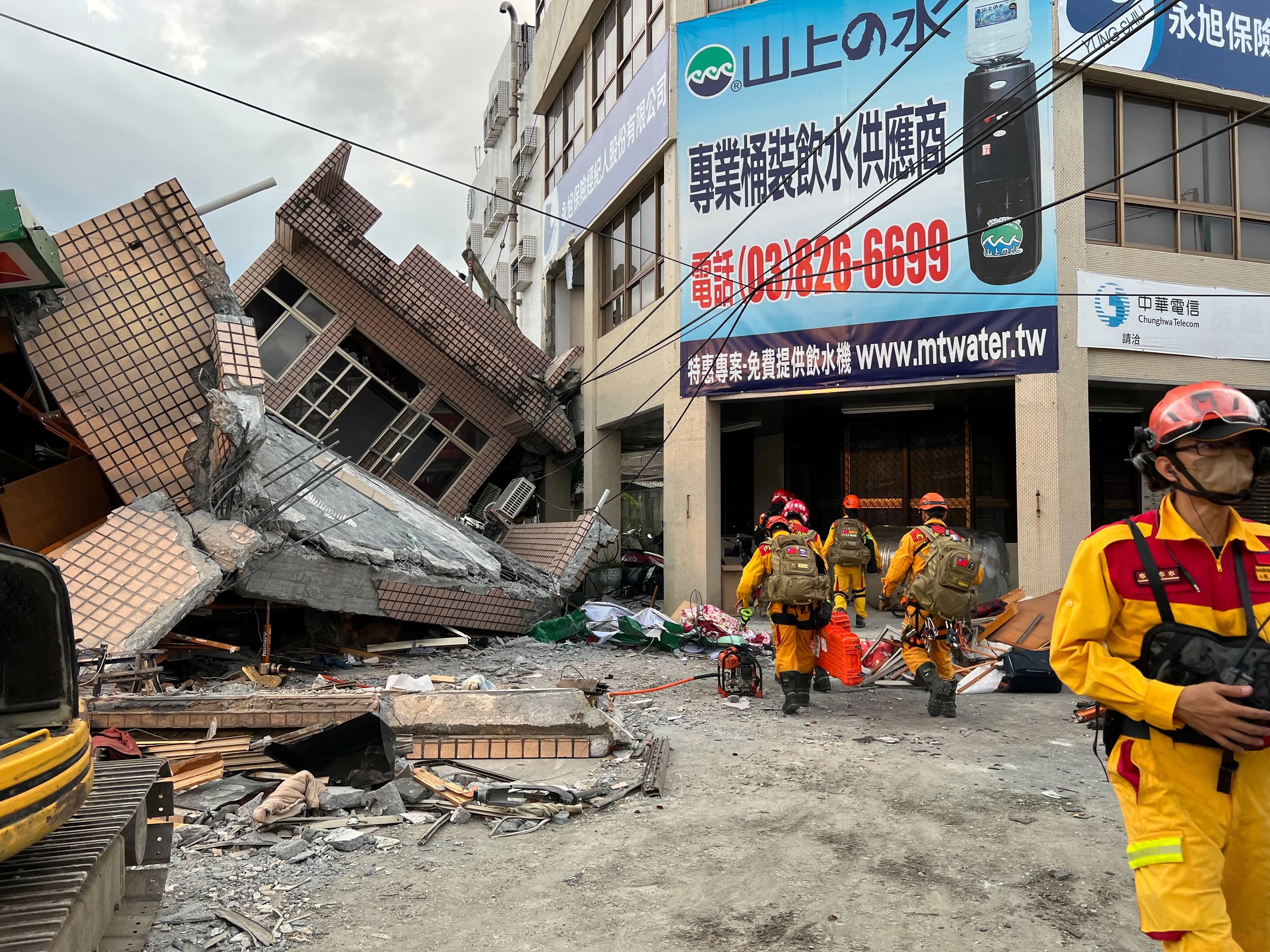 6.8 Magnitude Earthquake Hits Southeastern Taiwan, Building Collapses