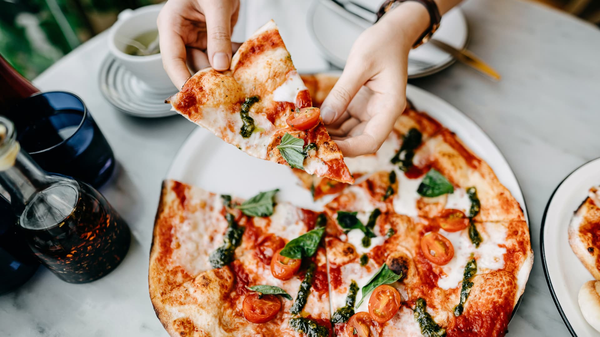 These 10 cities have the best pizzerias in the world—see where New York lands on the list