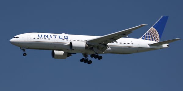 Morgan Stanley upgrades United Airlines, says 2023 could be 'goldilocks' year for airline