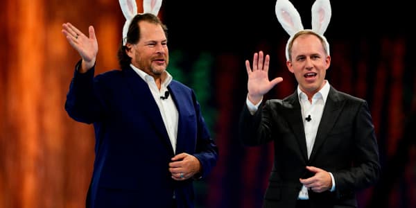 Jim Cramer sat down with the CEOs of Salesforce and Slack this week — here are our takeaways