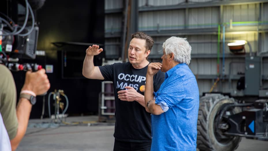 Elon Musk and Jay Leno tour SpaceX Starbase facility in Texas.