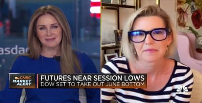 Women are in tough financial shape right now, says Ellevest CEO Sallie Krawcheck