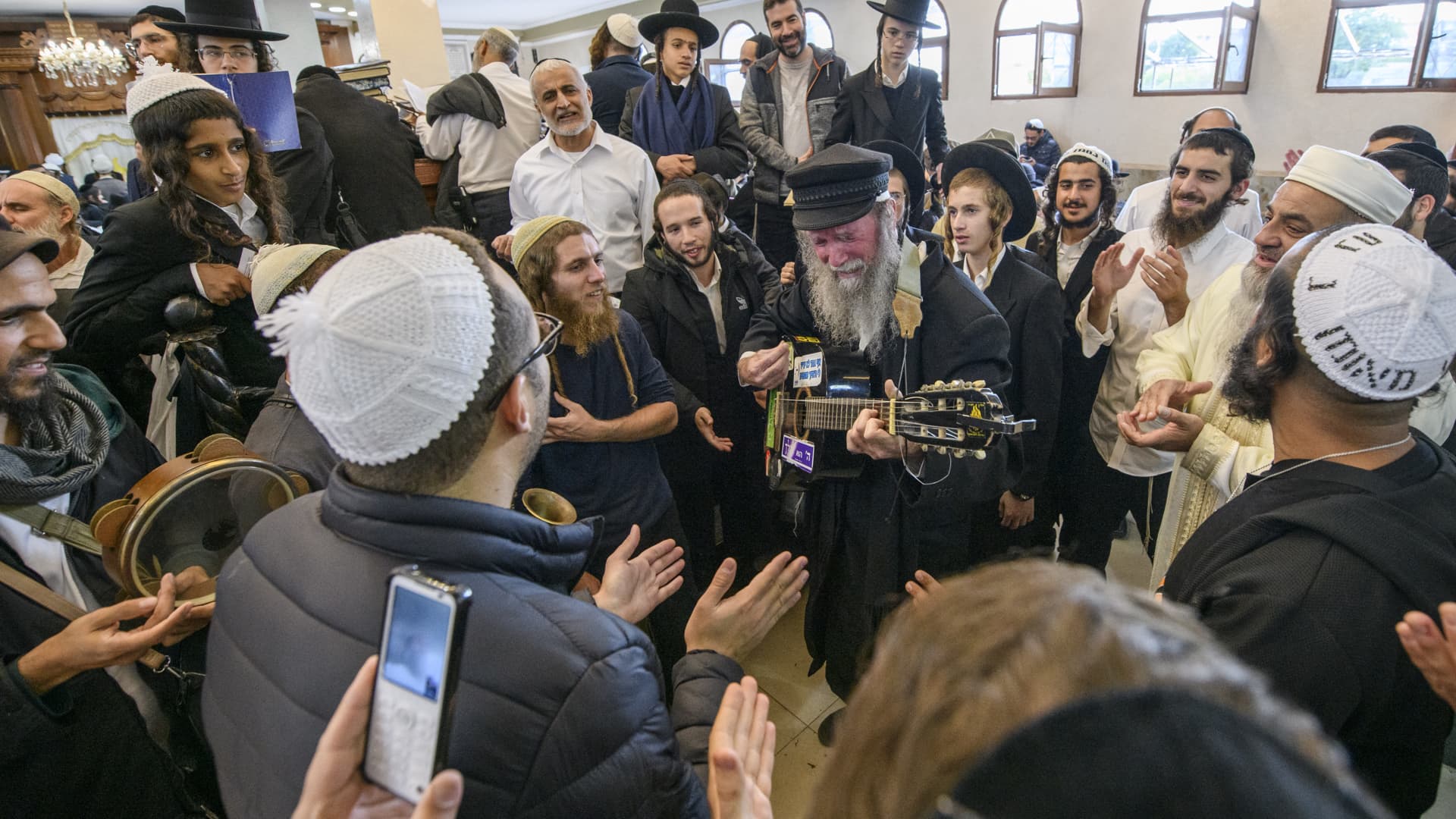 Orthodox Jewish pilgrims celebrate near the tomb of Rabbi Nachman while celebrating Rosh Hashanah, the Jewish New Year, amid Russia continues the war in Ukraine. Uman, Ukraine, September 25, 2022 