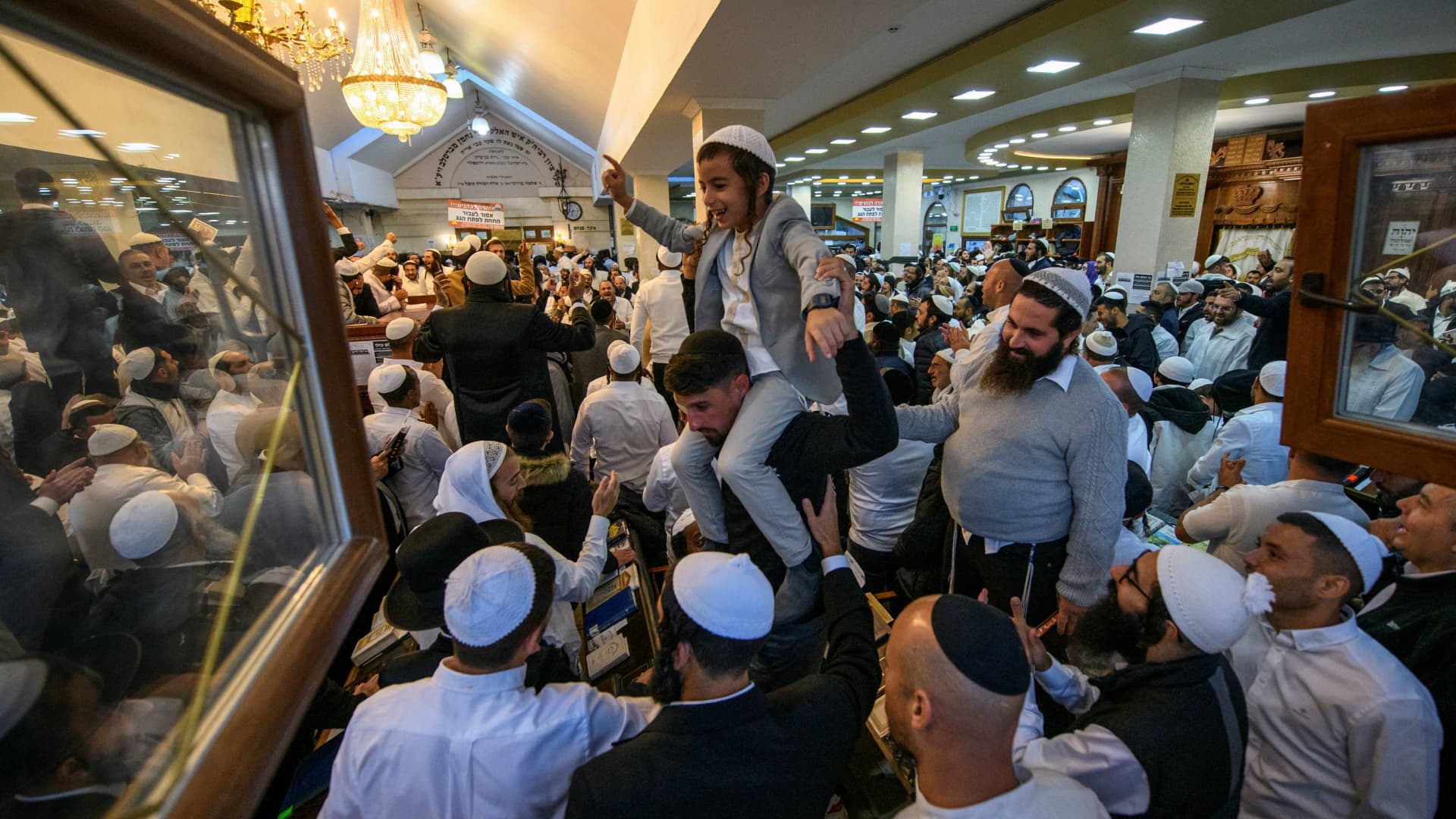 Ultra-Orthodox Jewish pilgrims celebrate the Rosh Hashanah holiday, the Jewish New Year, at the tomb of Rabbi Nachman of Breslov, amid Russia's attack on Ukraine, in Uman, Ukraine September 25, 2022. 
