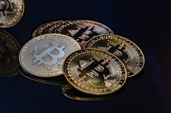 Bitcoin vadeli işlemleri ETF'lerinin kripto için dramatik bir haftada nasıl performans gösterdiği aşağıda açıklanmıştır