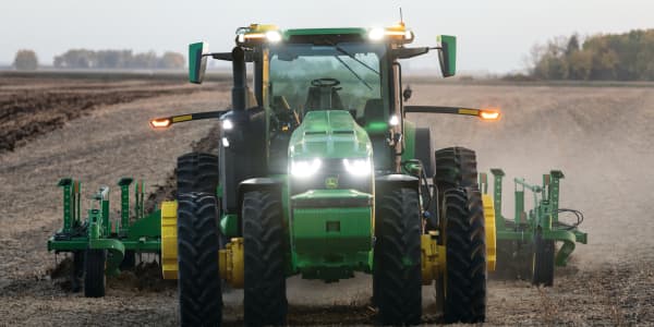 How John Deere plans to build a world of fully autonomous farming by 2030 