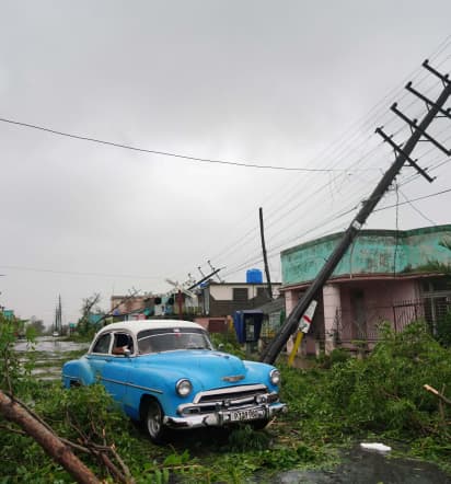 Hurricane Ian strikes Cuba, while Florida braces for Category 4 damage