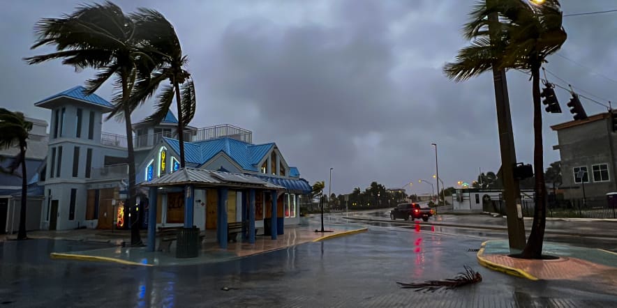 Hurricane Ian nears Florida landfall with 155 mph winds