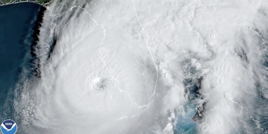 Hurricane Ian makes landfall in southwest Florida, bringing destructive floods and wind