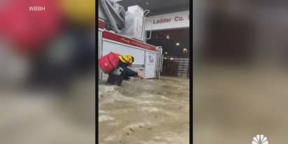 Naples, Florida, fire rescue crew deals with rising waters in its own firehouse