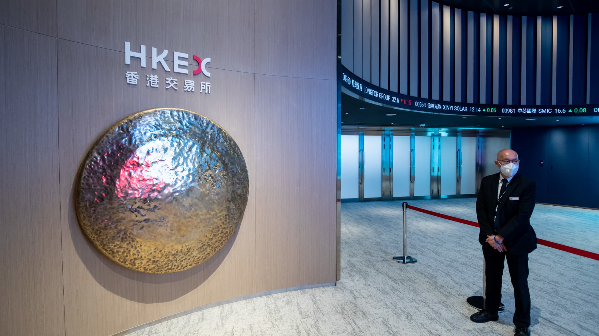Two of Hong Kong’s largest IPOs for 2022 plunge in trading debut