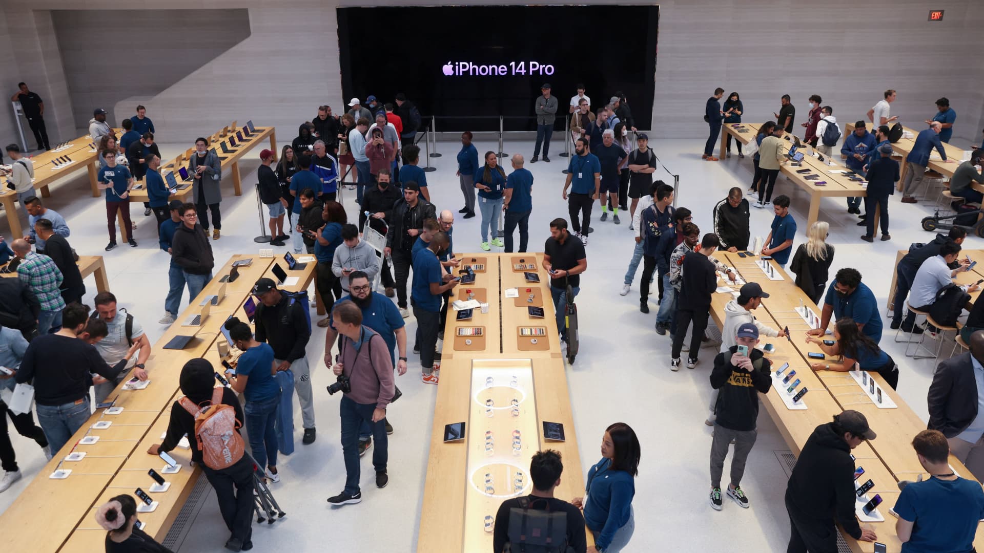 Apple відмовляється від звіту про скорочення виробництва iPhone 14 Plus