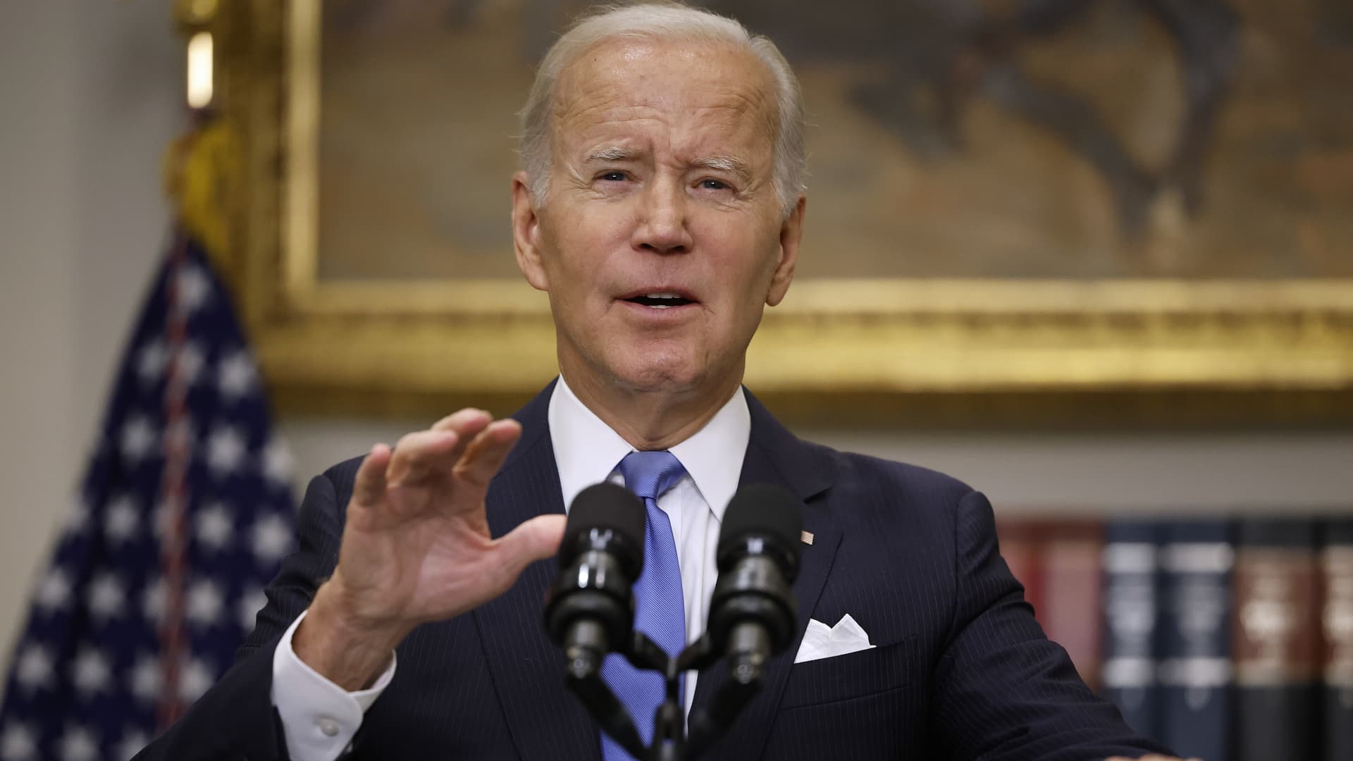 Biden warns Putin that U.S. will defend ‘every one inch’ of NATO territory as Russia formally annexes Ukraine locations