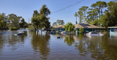 Photos show massive recovery days after Hurricane Ian hit Florida, Carolinas