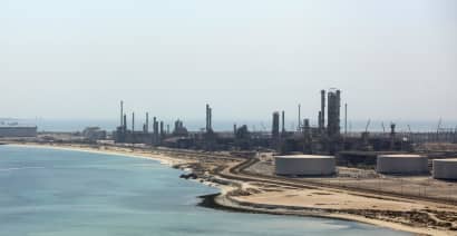 Saudi Arabia raises May Arab Light crude prices for Asia for third month