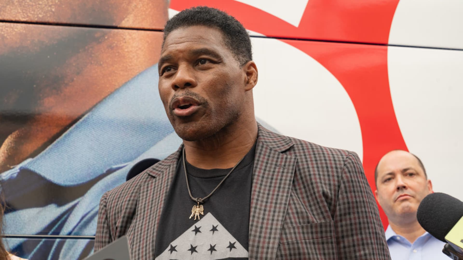 Herschel Walker campaign says it raised over $500000 after report Georgia GOP Senate hopeful paid for an abortion – CNBC
