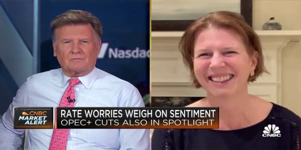 Bond markets no longer bailing out stocks in 2022, says GenTrust's Mimi Duff
