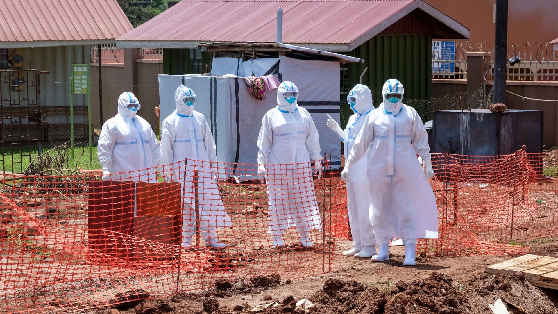 WHO calls for more international aide to prevent Ebola from spreading beyond Uga..