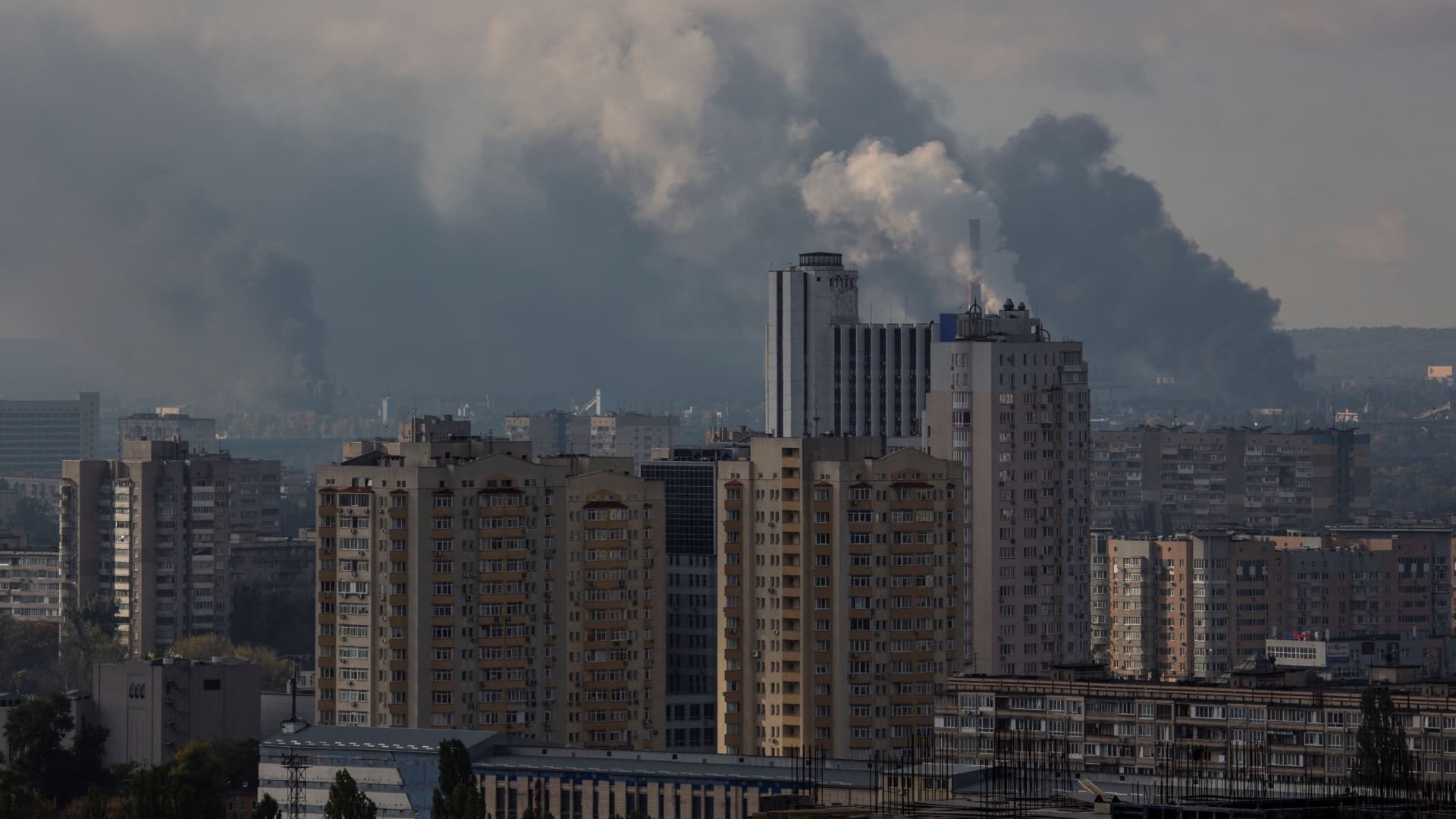 Smoke rises over the city after a Russian missile strike, amid Russia's attack on Ukraine, in Kyiv, Ukraine October 10, 2022.