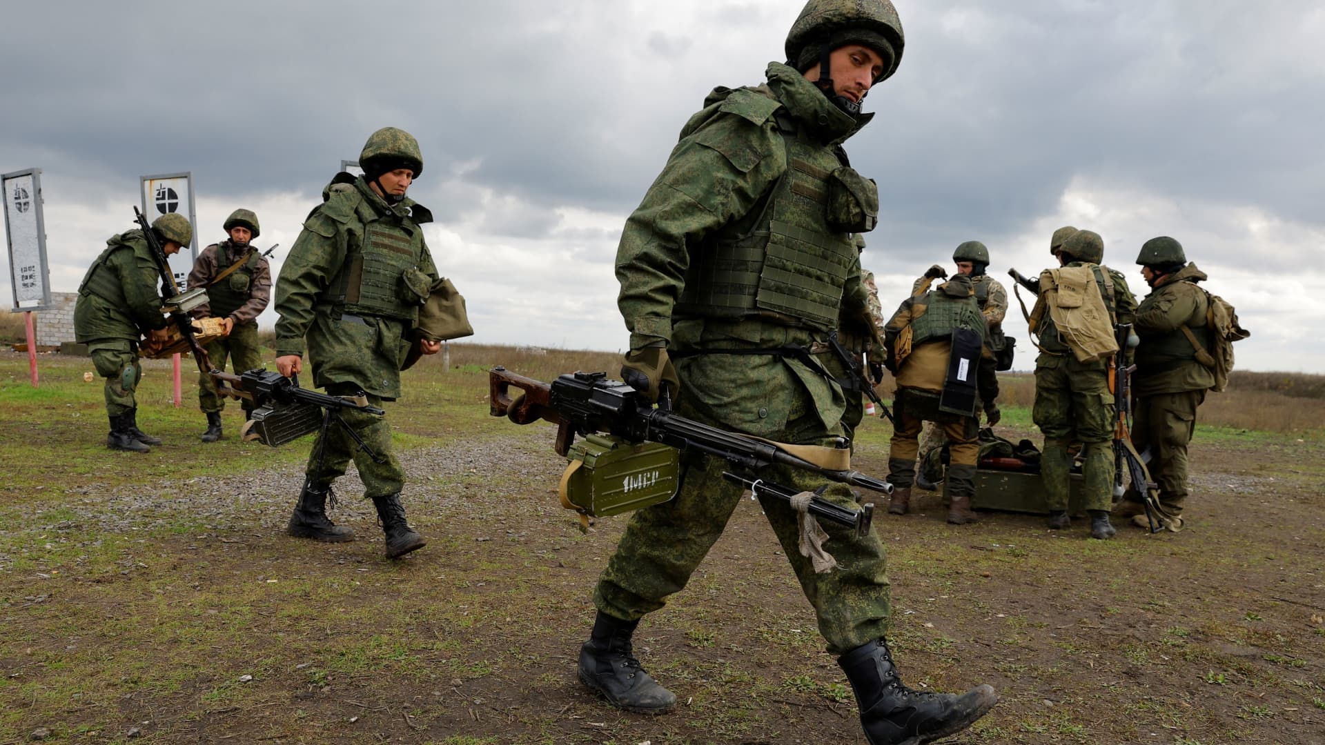 Russian newly-mobilized reservists train at a shooting range in the course of Russia-Ukraine conflict in the Donetsk region, Russian-controlled Ukraine, October 10, 2022.