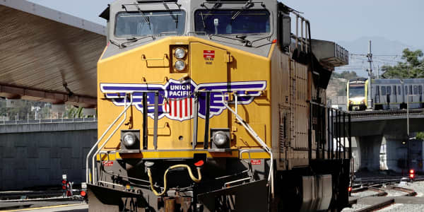 Union Pacific CEO called to hearing in Washington as risk of rail strike rises