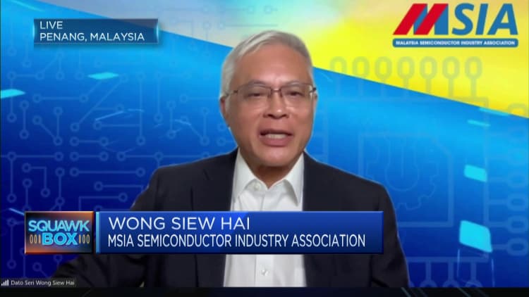 Malaysia will benefit from U.S. chip export restrictions, says Malaysian industry association