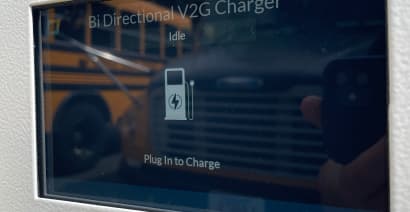 This startup helps turn electric school buses into battery backups for the grid