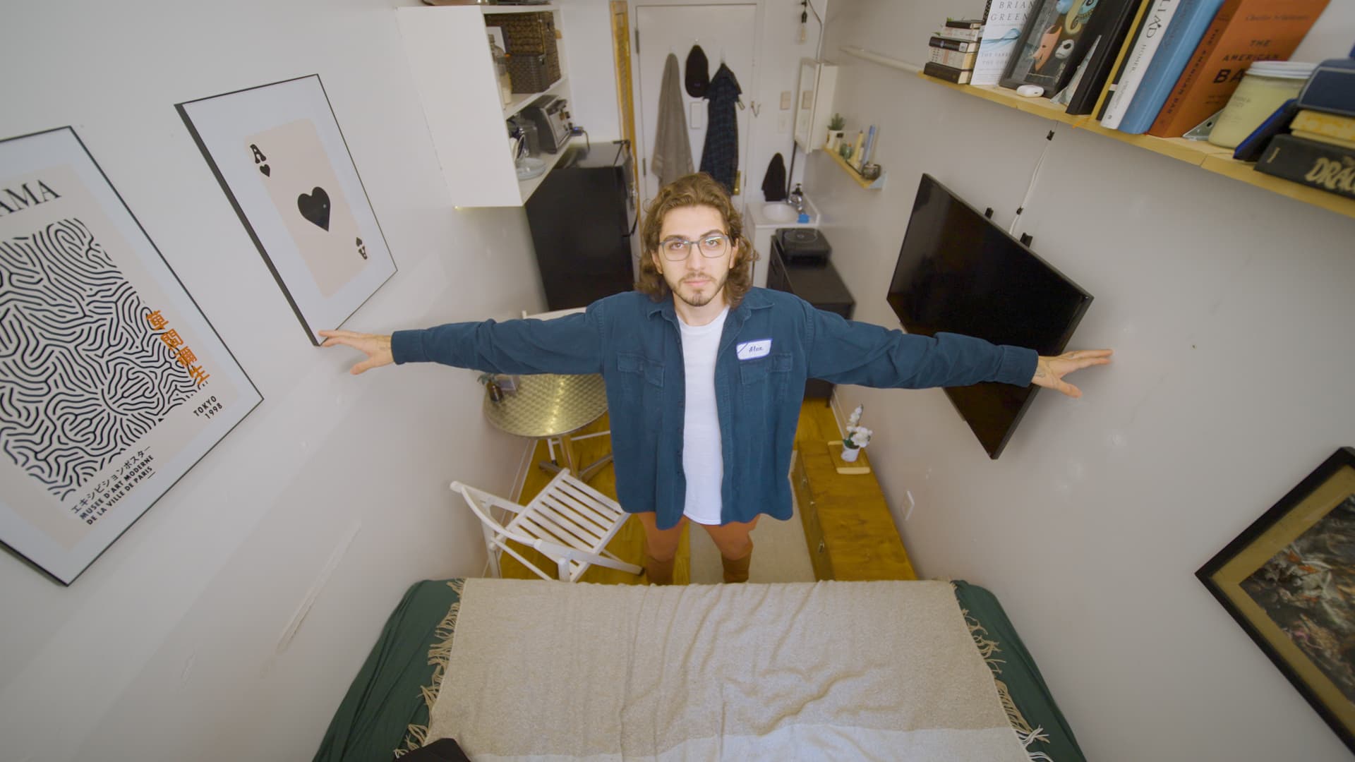 This 23-year-old pays ,100 a month to rent a 95 sq ft NYC apartment