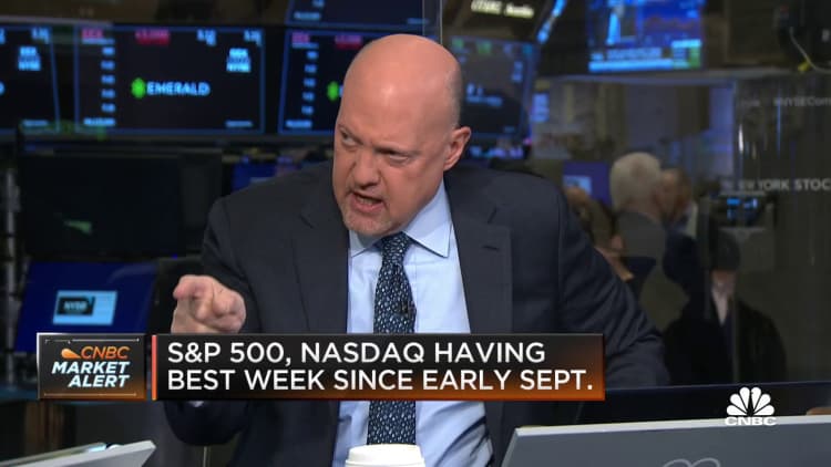 Jim Cramer reacts to earnings from American Airlines, AT&T