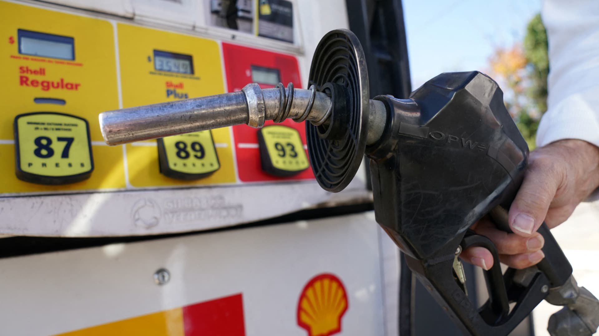 Why New Jersey does not let folks pump their very own gasoline