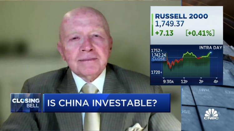 There will be a shift toward a more Mao-type China than Xi-type China, says Mark Mobius