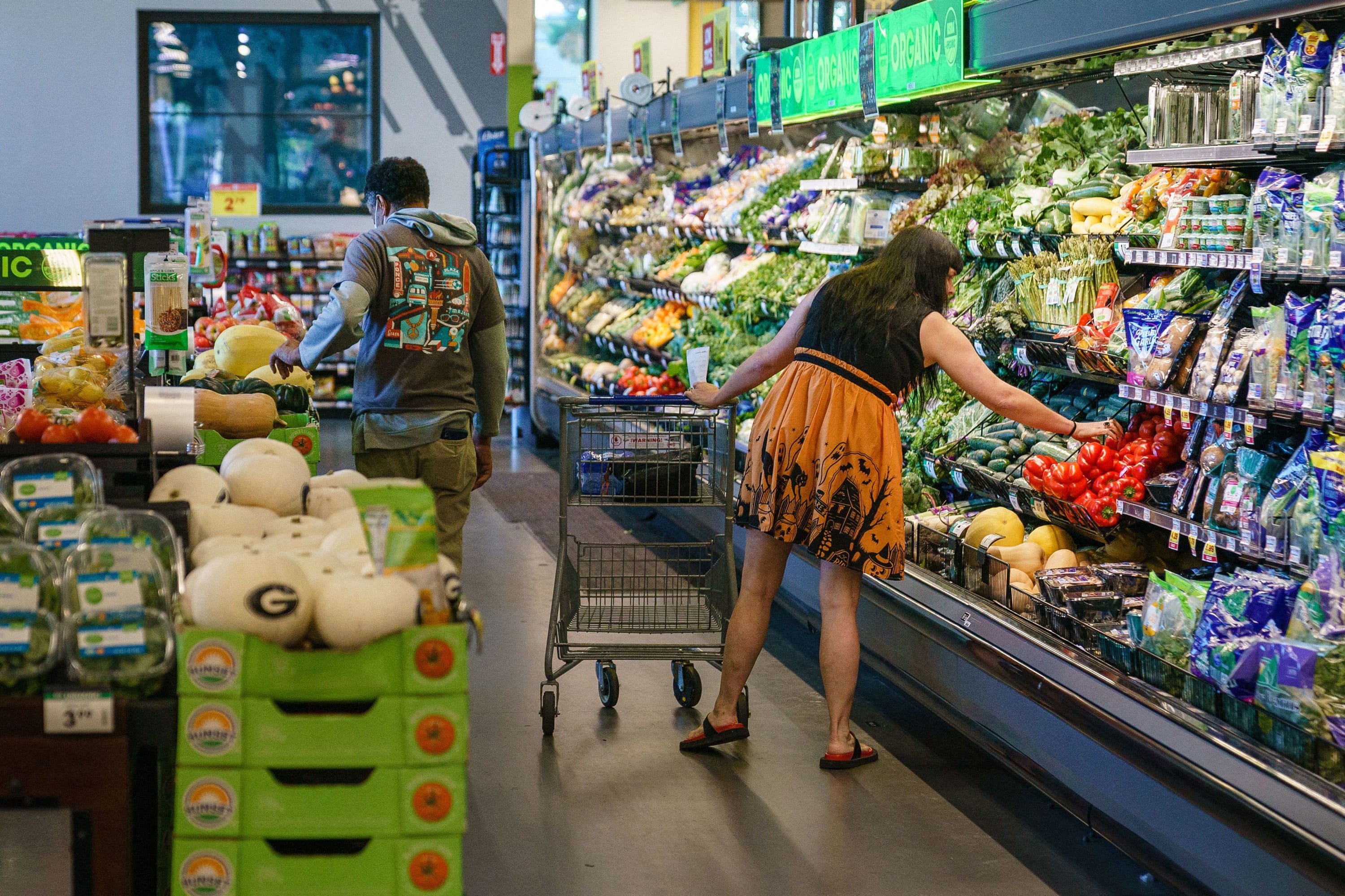 A short seller betting against this UK grocer says its shares could plunge by over 40%