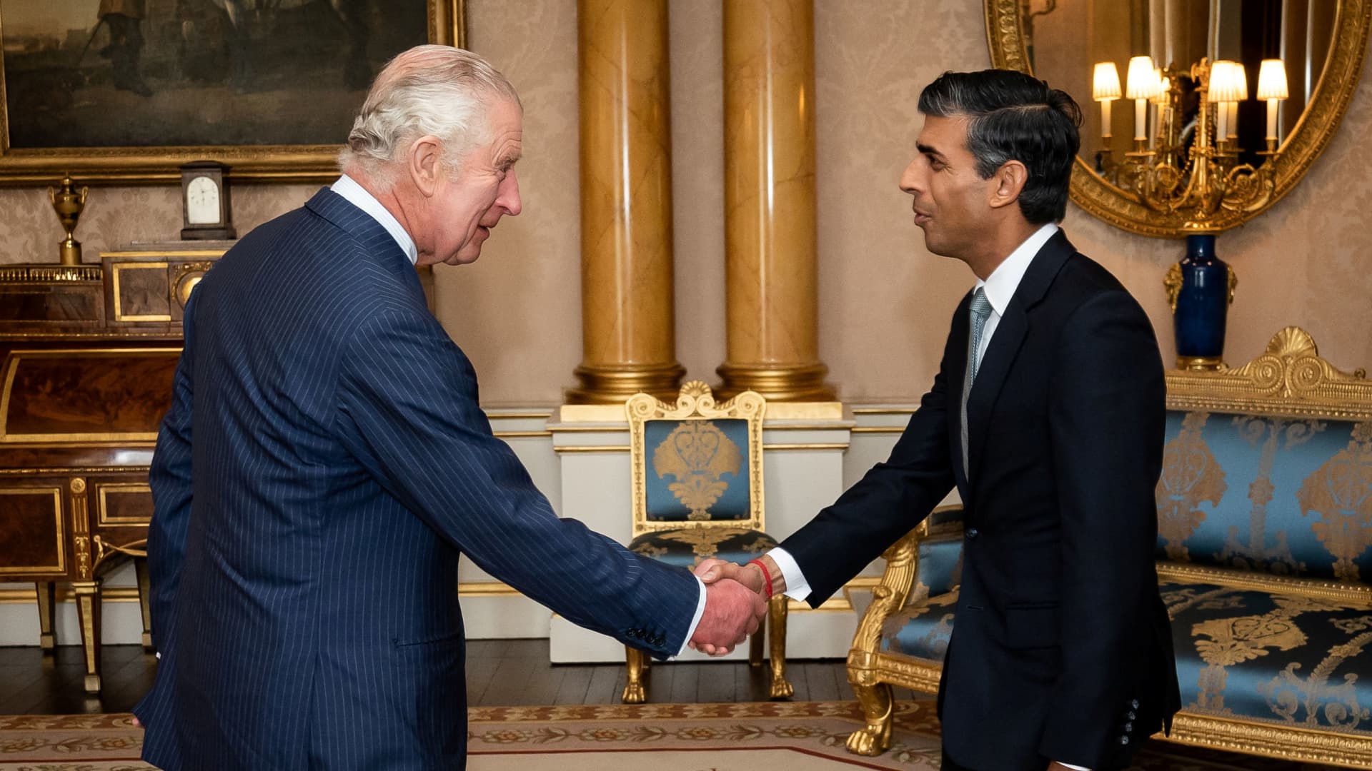 King Charles III welcomes Rishi Sunak during an audience at Buckingham Palace, London, where he invited the newly elected leader of the Conservative Party to become Prime Minister and form a new government. Picture date: Tuesday October 25, 2022. 