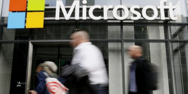 Jim Cramer's top 8 things to watch in the market Wednesday: Microsoft, 3M, Boeing earnings